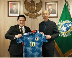 Tunjuk Pelatih Juara Piala Dunia, Erick Thohir Optimistis Sepak Bola Wanita Bangkit