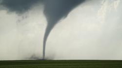Angin Kencang Rancaekek Diklaim Tornado Pertama di Indonesia, BMKG Angkat Bicara