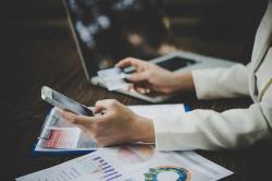 4 Tips Ajukan Pinjaman Online, Lancar dan Cepat Cair