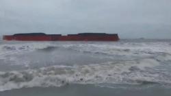 Kapal Tug Boat Dihantam Gelombang di Perairan Pulau Baai Bengkulu, 10 Orang Dievakuasi