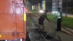 Motor Tabrak Truk Parkir di Pinggir Jalan Rawa Buntu Serpong, 1 Orang Tewas