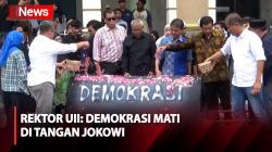 Rektor UII Yogya Pimpin Tabur Bunga Simbol Matinya Demokrasi