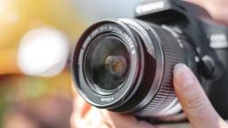 Cara Bikin Watermark ala Fotografer Jepang di Foto, Cuma Pakai Aplikasi Ini!