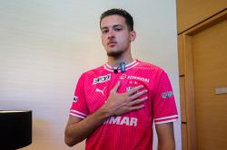 Bikin Kagum, Pelatih Cerezo Osaka Sebut 3 Kehebatan Justin Hubner