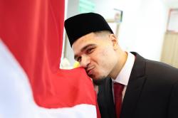 5 Pemain Timnas Indonesia yang Jadi Mualaf, Ada Ragnar Oratmangoen