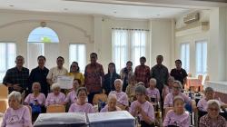 Dapat Bantuan dari MNC Vision Network, Penghuni Panti Werdha Berea Bahagia