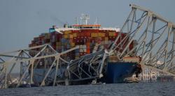 Kapal Kargo Tabrak Jembatan Baltimore AS hingga Ambruk Berbendera Singapura, 20 Orang Hilang