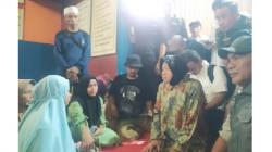 Korban Longsor di Bandung Barat Curhat ke Mensos Risma, Bingung Tak Punya Rumah