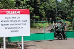 Suasana Lokasi Kebakaran Gudang Peluru Yonarmed, Mobil Jihandak Siaga