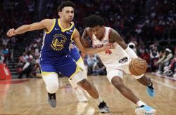 Hasil Lengkap NBA Hari Ini: Warriors Raih 6 Kemenangan Beruntun, Jaga Asa ke Playoff Wilayah