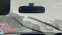 Hujan Deras, Jarak Pandang Pengemudi di Tol Cipali Terbatas