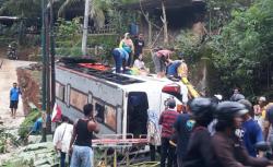 Kronologi Bus Terguling usai Tabrak Tebing di Imogiri Bantul, 9 Luka-luka