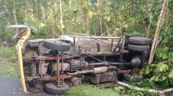 Kecelakaan Truk Terbalik di Tanjakan Imogiri-Panggang, Sopir Telat Pindah Gigi<