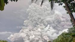 Gunung Ruang Kembali Erupsi, Masyarakat Pulau Tagulandang Evakuasi Diri