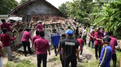 Rumah Pemulung di Jatim Hampir Roboh, Mensos Risma Perintahkan Jajaran Perbaiki