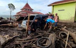 Pemprov Sumbar Akan Relokasi Warga Terdampak Ancaman Banjir Lahar Dingin<