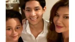 Tamara Bleszynski Curhat Takut Dilupakan Anak hingga Tulis Hadist tentang Bakti pada Ibu