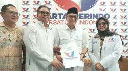 Heri Amalindo Ambil Formulir Bacalon Gubernur Sumsel ke Perindo, Ini Kata Febuar Rahman<