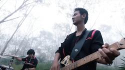 Chord Gitar Perpisahan Termanis - Lovarian: Petik Senar, Mainkan Kenangan Terindah