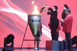 Megawati Soekarnoputri Menyalakan Obor Api Perjuangan Nan Tak Kunjung Padam