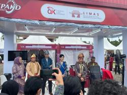 Nasabah Binaan PNM Mekaar Ramaikan Harvesting Gernas BBI/BBWI Sumsel