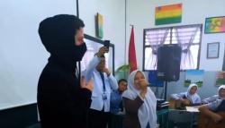 Heboh, Alan Walker Terbang ke Medan Temui Guru dan Siswa yang Viral Nyanyikan Lagunya