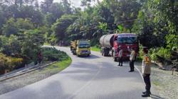 Kronologi Kecelakaan Truk Lindas 5 Orang di Kolaka, Motor Tiga Roda Hilang Kendali
