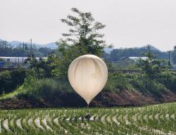 Lagi! Korut Kirim Ratusan Balon Bawa Sampah ke Korsel, Warga Diminta Menjauh