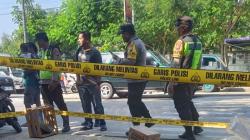 Geger, Benda Mirip Mortir Ditemukan di Pinggir Jalan Raya Bojonegoro-Cepu<