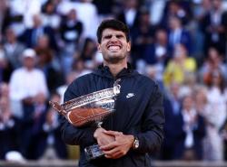 Carlos Alcaraz Juara Grand Slam Prancis Terbuka 2024, Langsung Kirim Pesan Haru