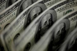 Rupiah Hari Ini Perkasa, Sentuh Rp15.410 per Dolar AS