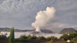 Wisata Gunung Bromo Ditutup 4 Hari selama Ritual Yadnya Kasada<