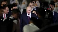 Putin Tiba di Vietnam, Bahas Kerja Sama Militer?