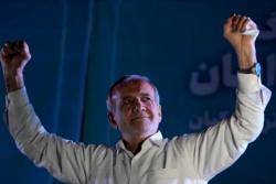 Profil Masoud Pezeshkian, Presiden Terpilih Iran yang Pernah Kritik Aturan Wajib Jilbab