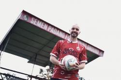 Semen Padang Rekrut Mantan Gelandang Manchester United