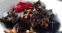Makanan Paling Gak Enak Sedunia, Terbuat dari Gandum Hitam Dicampur Darah Rusa Kutub