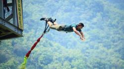 5 Tempat Bungee Jumping di Bali Harus Dicoba Minimal Sekali Seumur Hidup, Bisa Bikin Gemetar!