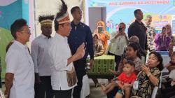 Jokowi Kunjungi Posyandu di Sentani Papua, Minta Semua Anak Harus Vaksin Polio<