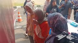 Tampang Penganiaya Bocah 2 Tahun di Daycare Depok, Tertunduk Lesu