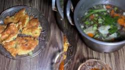 Viral Perempuan Ini Masak dengan Modal Rp2.000 untuk Seharian, Lauknya Telur dan Sayur Sop
