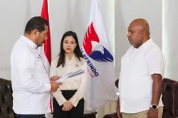 Ketum Partai Perindo Angela Tanoesoedibjo Saksikan Penyerahan Surat Rekomendasi untuk 90 Cakada