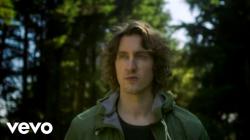 Lirik Lagu Be Alright - Dean Lewis dan Terjemahan: Menghadapi Patah Hati dengan Harapan