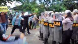4 Anggota Polisi di Singkawang Luka-luka kena Gas Air Mata saat Simulasi Demo<