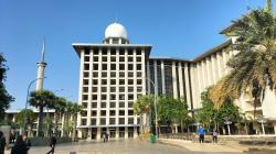 Prabowo dan Gibran Berkurban Sapi di Masjid Istiqlal, Beratnya Lebih dari 1 Ton
