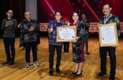 Badung Fashion Trend 2024: Bupati Giri Prasta Luncurkan Endek Motif Jepun Bebadungan<