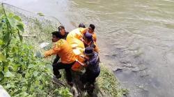 Binjai Gempar, Mayat Laki-Laki Ditemukan Mengapung di Sungai Mencirim<