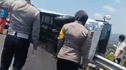 Penyebab Minibus Rombongan Santri Kecelakaan di Semarang, Sopir Hindari Mobil Rem Mendadak<