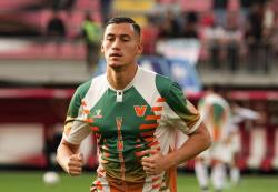 Jay Idzes Berpeluang Dilatih Legenda Timnas Italia di Venezia, Siapa?
