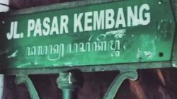 Sejarah Pasar Kembang Jogja: dari Rel Kereta, Pedagang Bunga, hingga Stigma Prostitusi Legendaris <