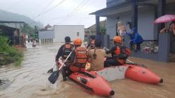 Banjir-Longsor di Sukabumi, BNPB: 243 Jiwa Terdampak, 96 Orang Mengungsi